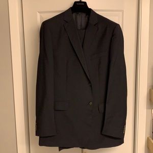 Valentino men’s suit NWT authentic